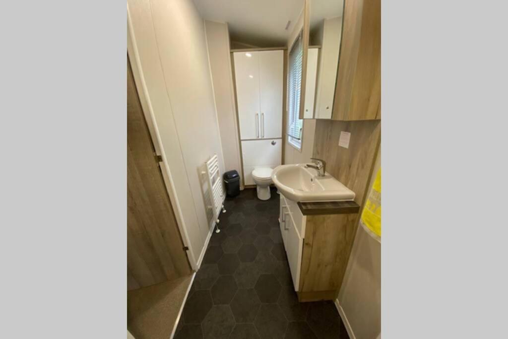 Glade Lodge- North Devon Coast, Bideford Bay Caravan Park Ngoại thất bức ảnh
